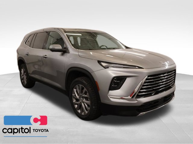 Used 2025 Buick Enclave Preferred AWD/4WD 360° Tour