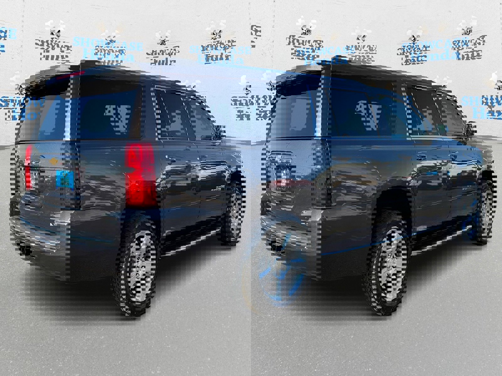 Used 2018 Chevrolet Suburban Premier image 8