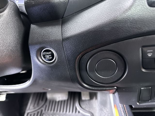 Used 2024 Nissan Frontier Pro-X RWD image 17