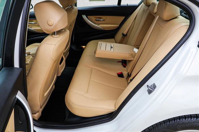 Used 2018 BMW 320i xDrive Sedan image 20