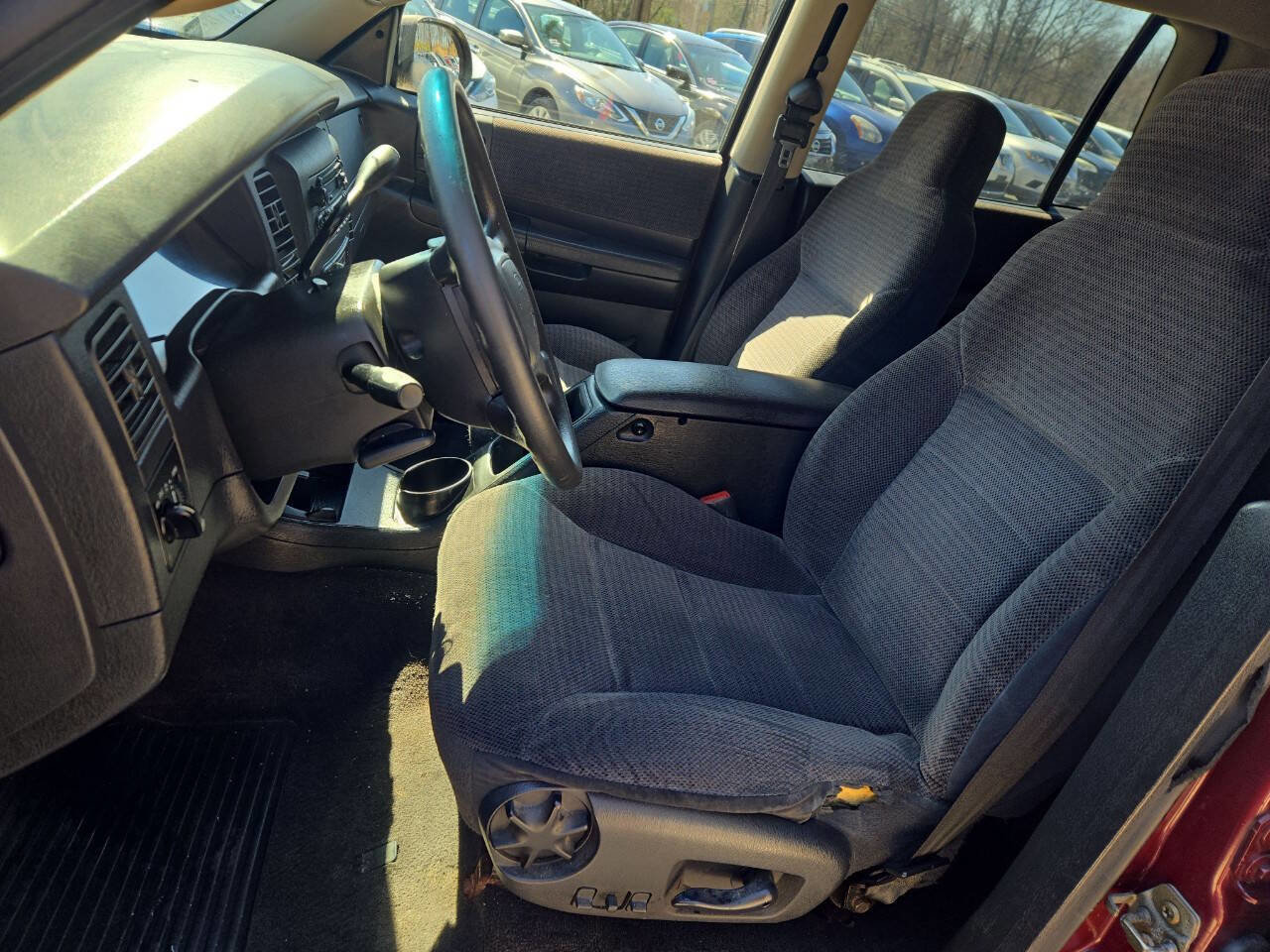 Used 2003 Dodge Durango SLT AWD/4WD image 16