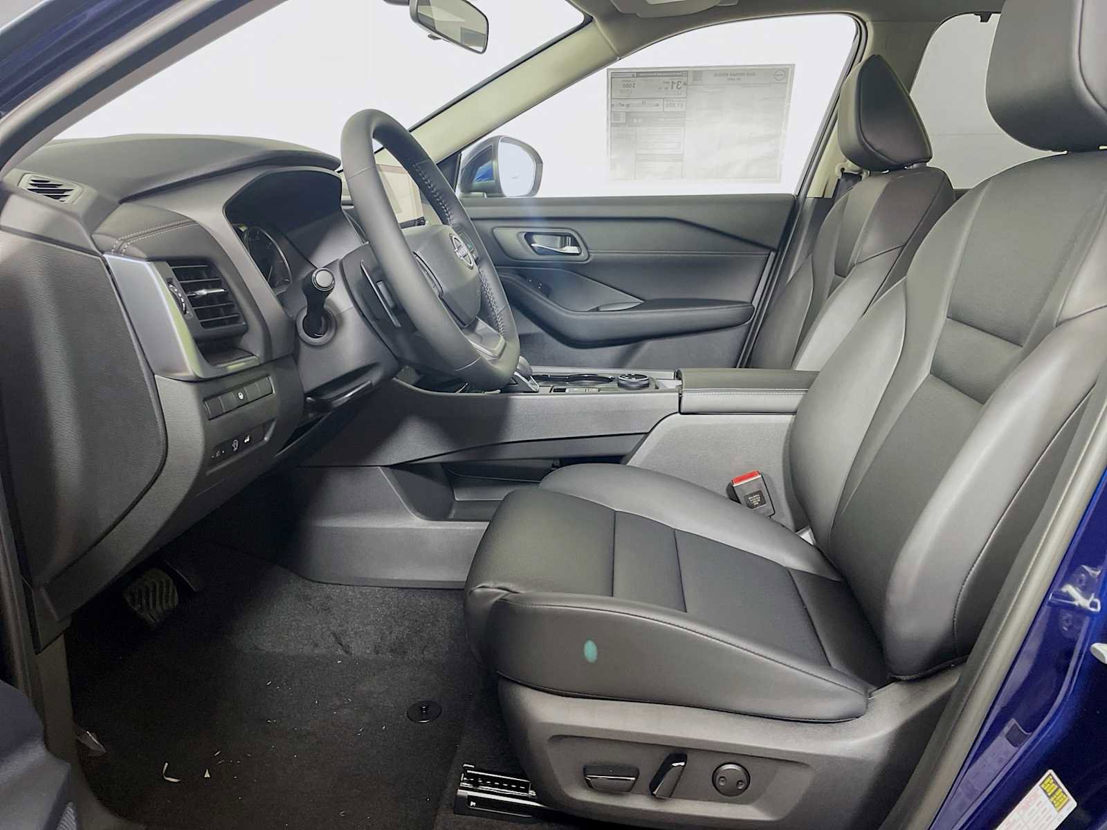 New 2026 Nissan Rogue SV image 4