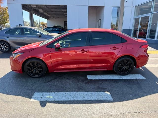 Used 2020 Toyota Corolla LE image 6