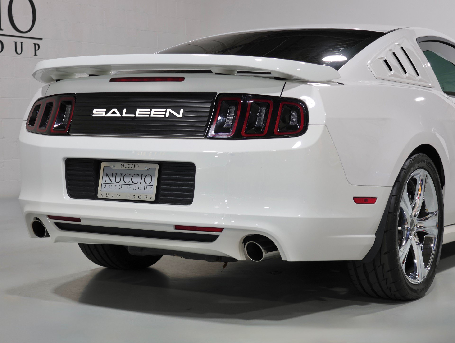 Used 2013 Ford Mustang GT RWD image 26