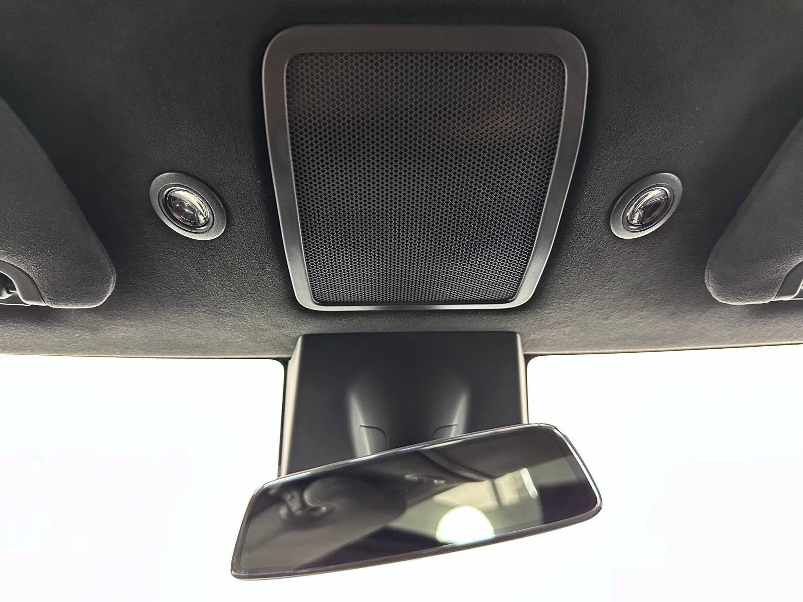 Used 2016 Tesla Model S 75D AWD/4WD image 34
