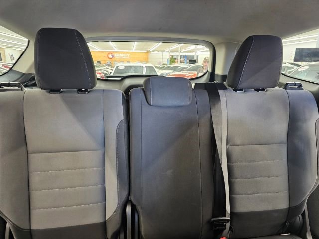 Used 2019 Ford Escape S image 33