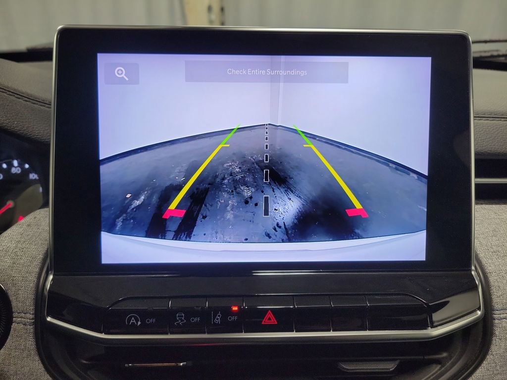 Used 2024 Jeep Compass Latitude image 19