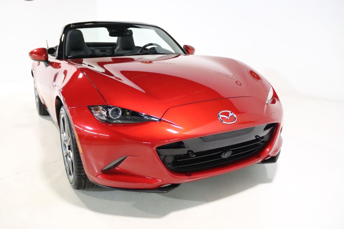 Used 2016 MAZDA MX-5 Miata Grand Touring RWD image 34