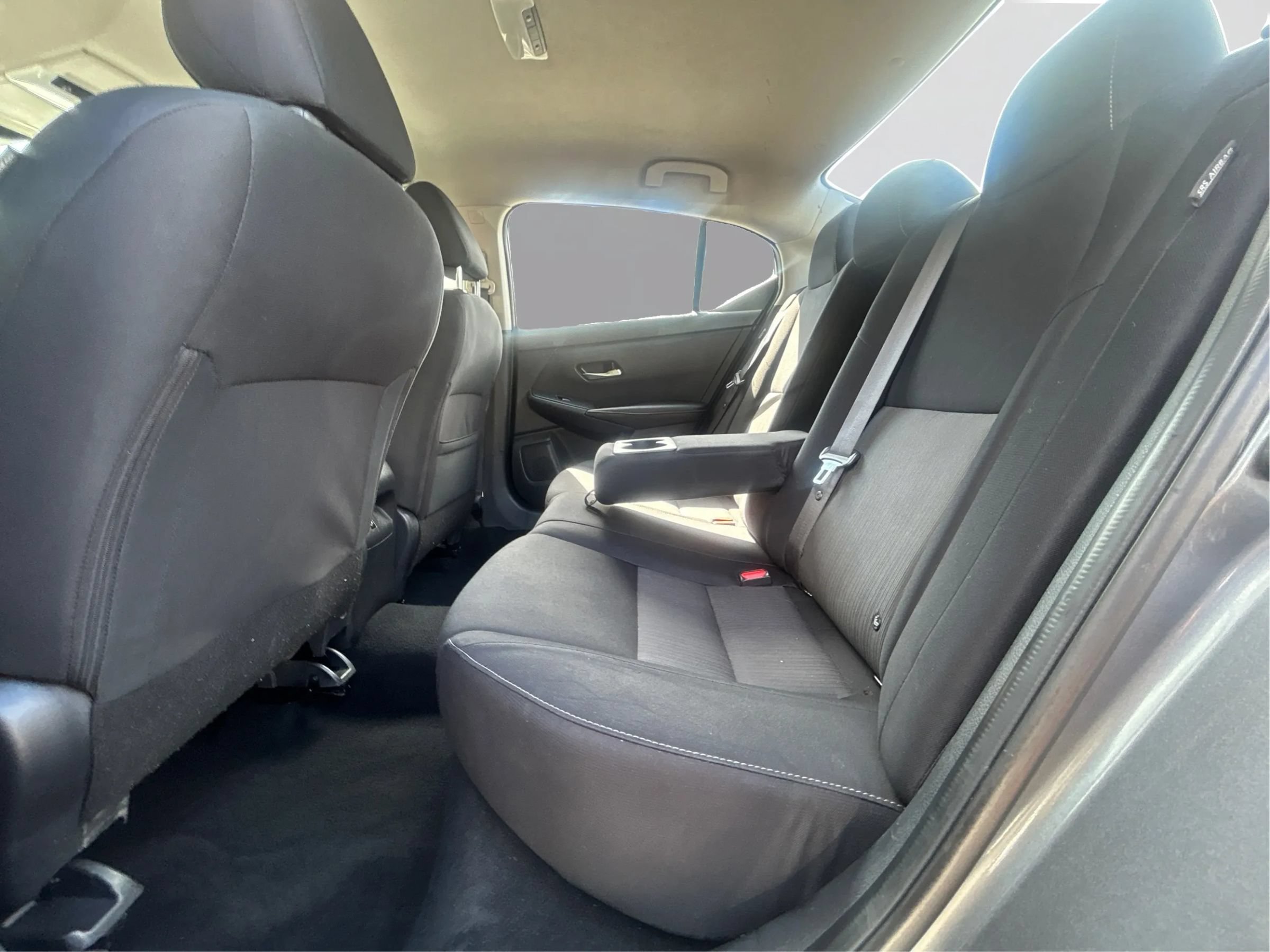 Used 2021 Nissan Sentra SV FWD image 3