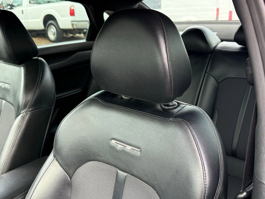 Used 2021 Kia K5 GT-Line image 2