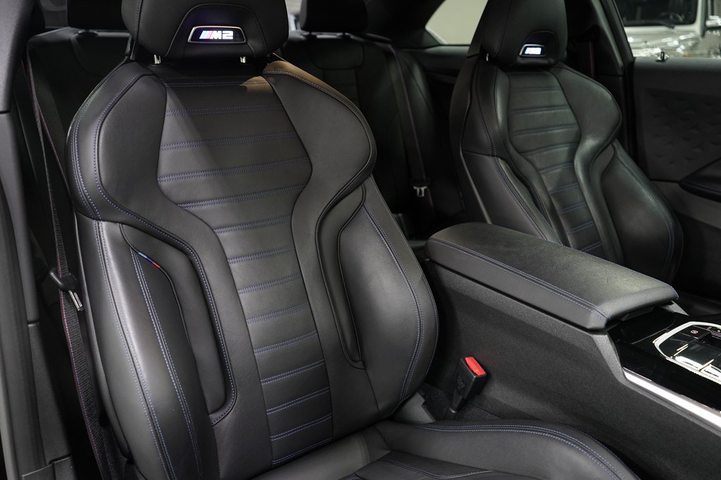 Used 2023 BMW M2 RWD image 19