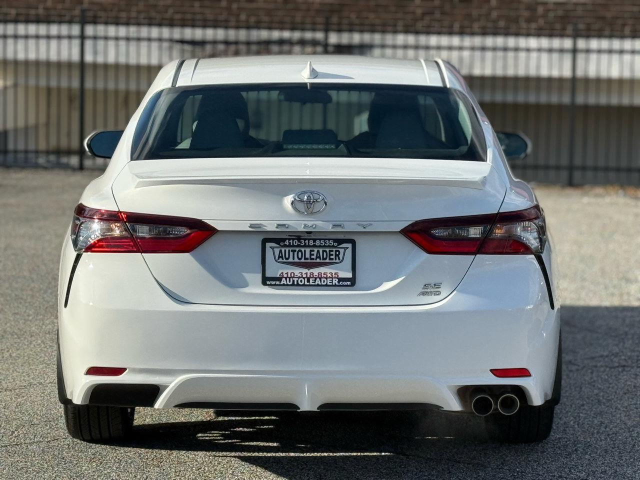 Used 2024 Toyota Camry SE image 8