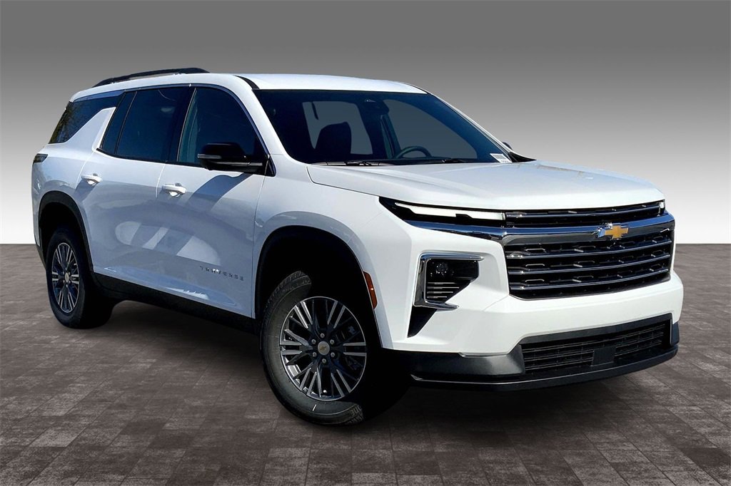 New 2026 Chevrolet Traverse LT video 1
