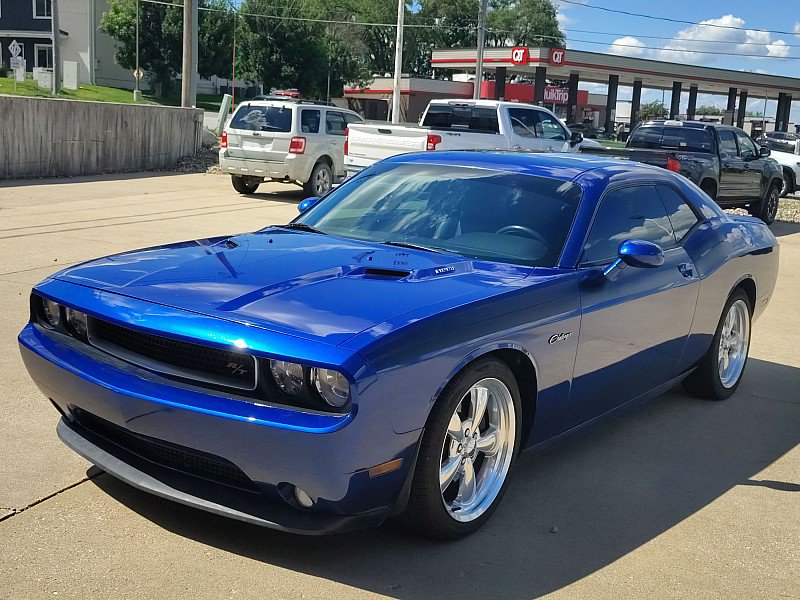 Used 2012 Dodge Challenger R/T RWD image 8