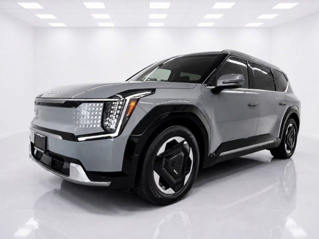 Used 2024 Kia EV9 Land AWD/4WD image 4