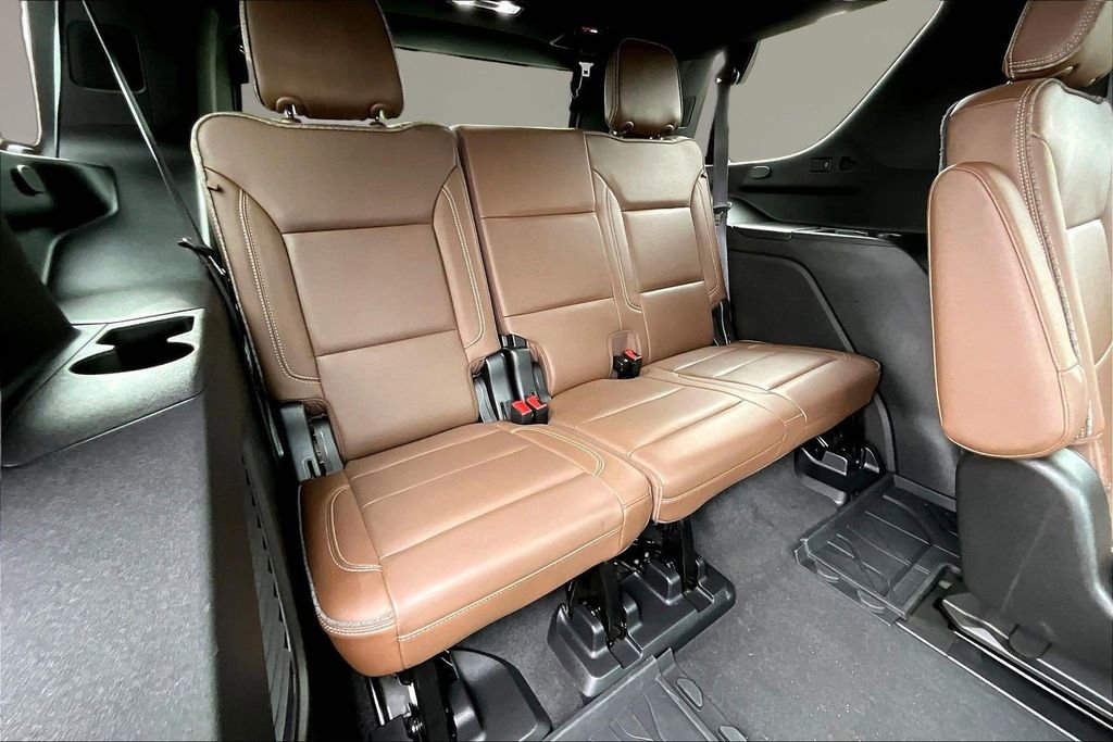 Used 2021 Chevrolet Tahoe High Country AWD/4WD image 26