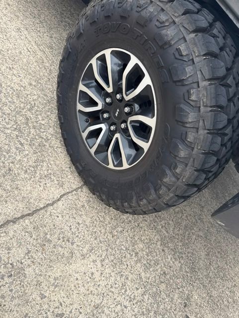 Used 2012 Ford F150 Raptor w/ Raptor Luxury Pkg AWD/4WD image 11