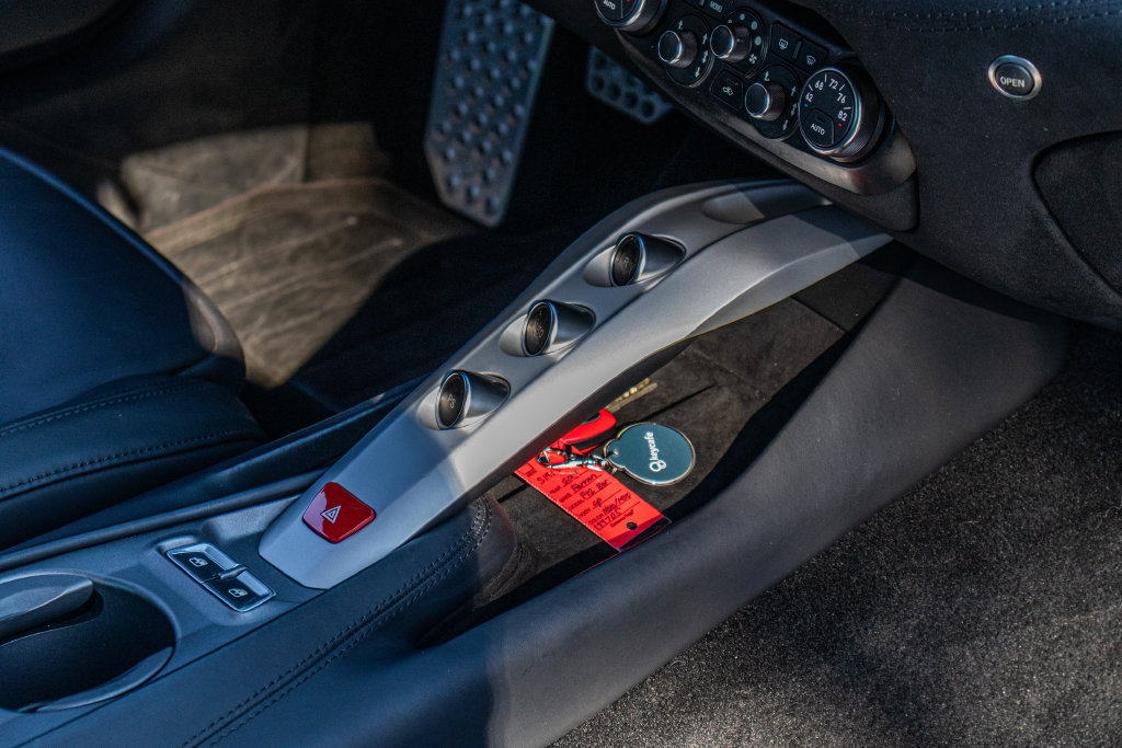 Used 2014 Ferrari F12 Berlinetta RWD image 50