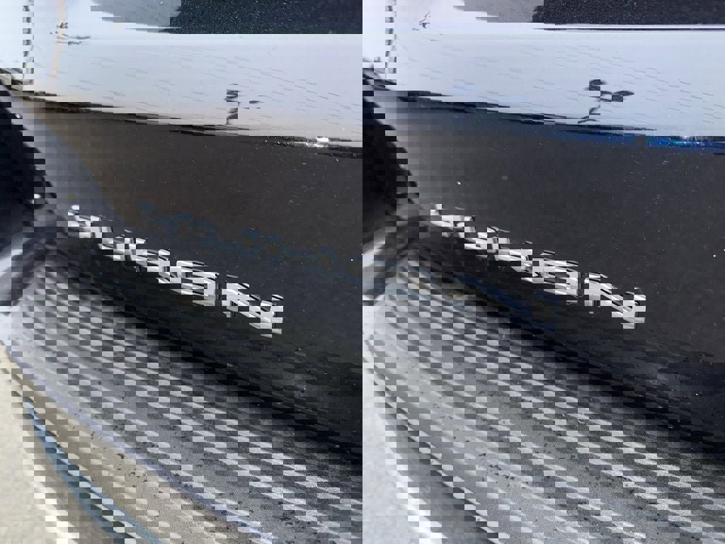 Used 2022 GMC Yukon XL Denali image 34