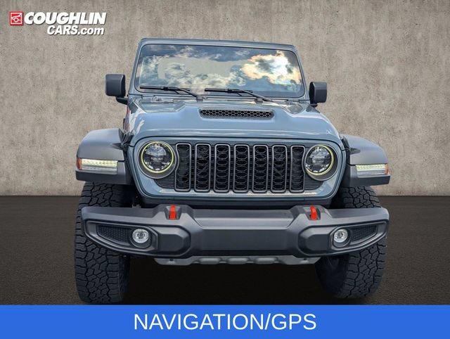 Used 2025 Jeep Gladiator Mojave AWD/4WD image 3