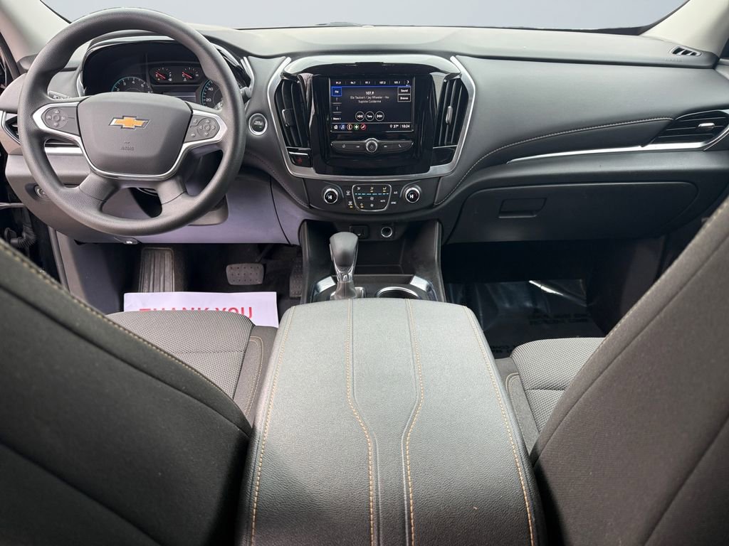 Used 2021 Chevrolet Traverse LS image 10