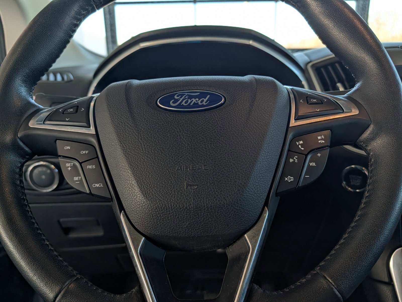 Used 2017 Ford Edge Titanium w/ Equipment Group 301A image 18