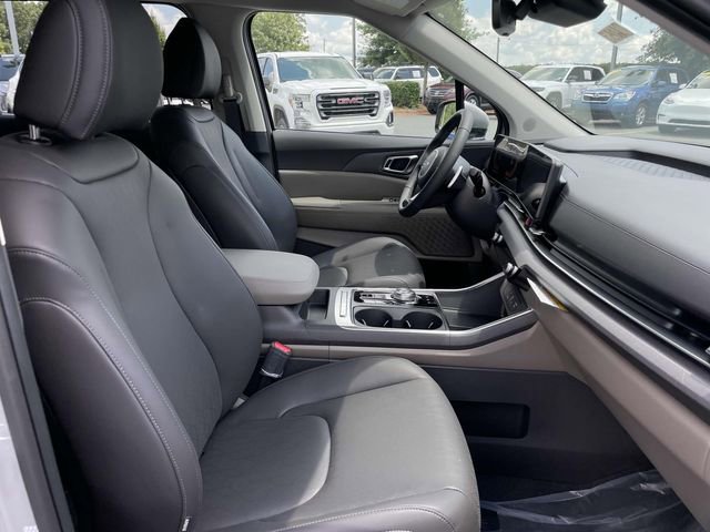 New 2026 Kia Carnival EX image 14