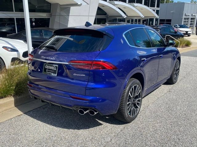 New 2025 Maserati Grecale GT image 5