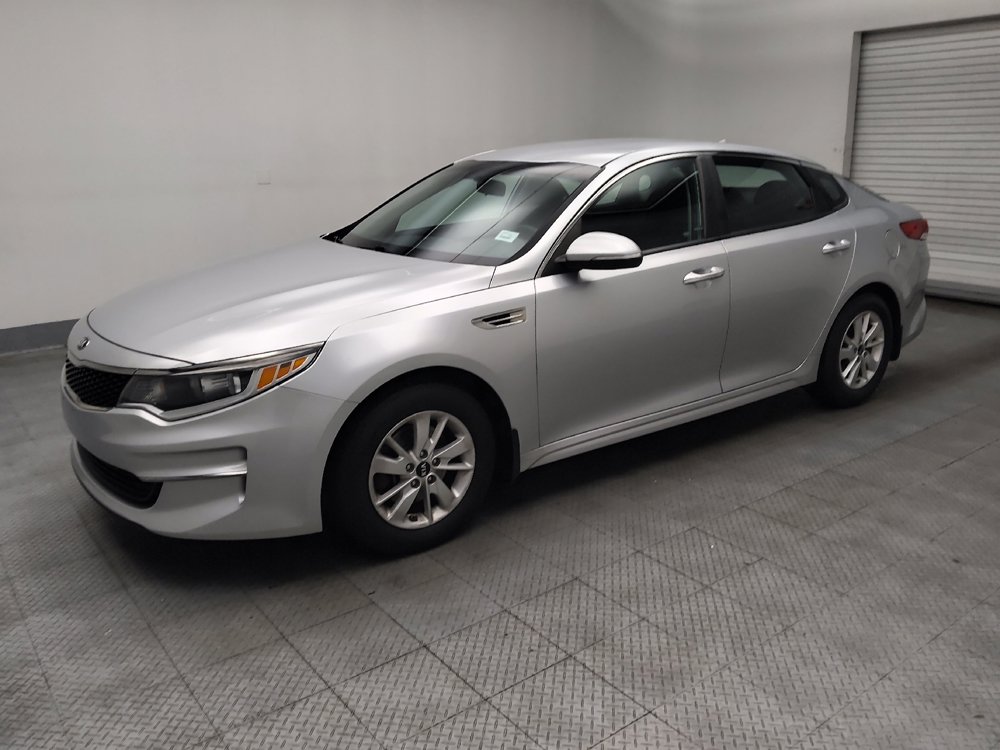 Used 2016 Kia Optima LX FWD image 2