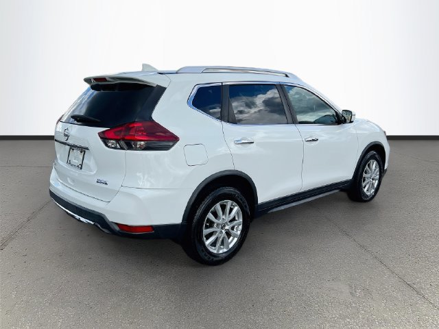 Used 2019 Nissan Rogue S w/ Special Edition Package FWD image 26