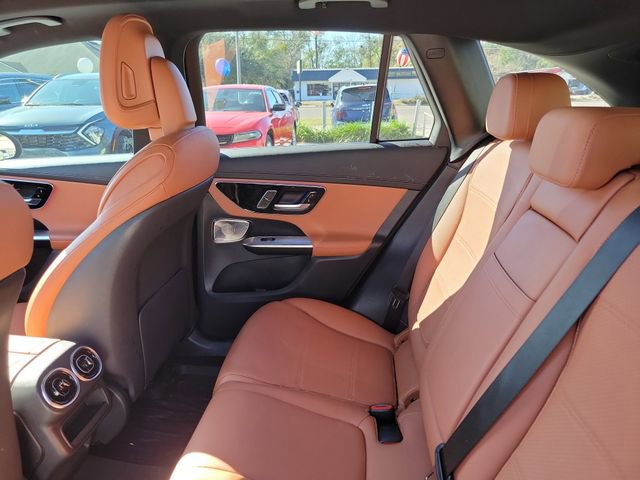 Used 2024 Mercedes-Benz GLC 300 4MATIC image 28