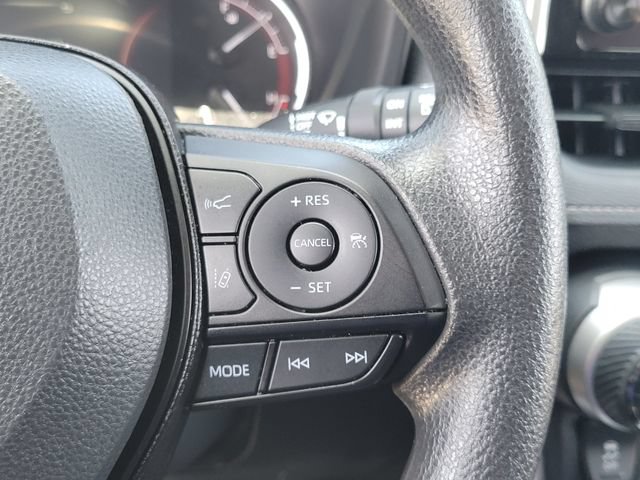 Used 2024 Toyota RAV4 XLE FWD image 8