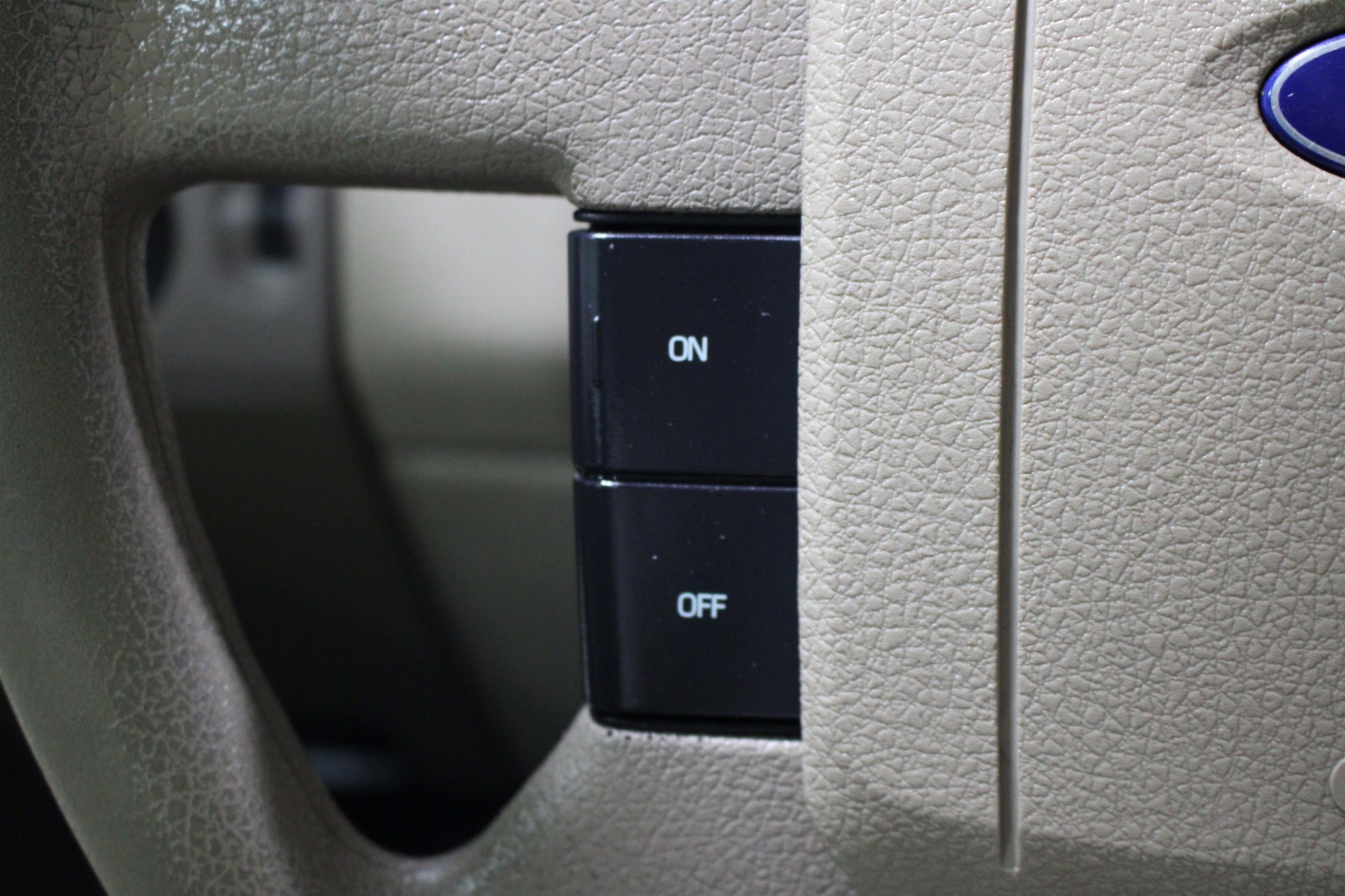 Used 2006 Ford F150 XLT AWD/4WD image 10