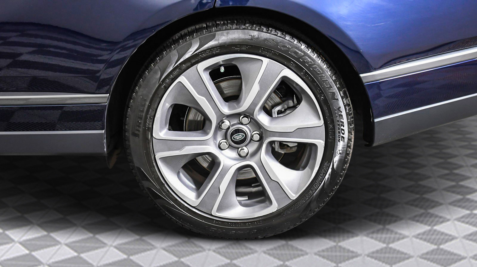 Used 2021 Land Rover Range Rover Westminster Edition image 35