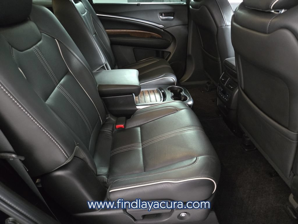 Used 2019 Acura MDX w/ Advance Package FWD image 18