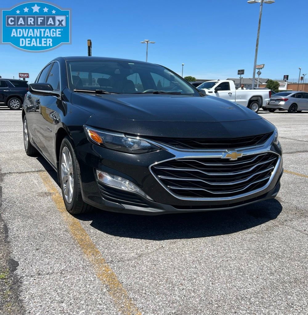 Used 2020 Chevrolet Malibu LT FWD image 1