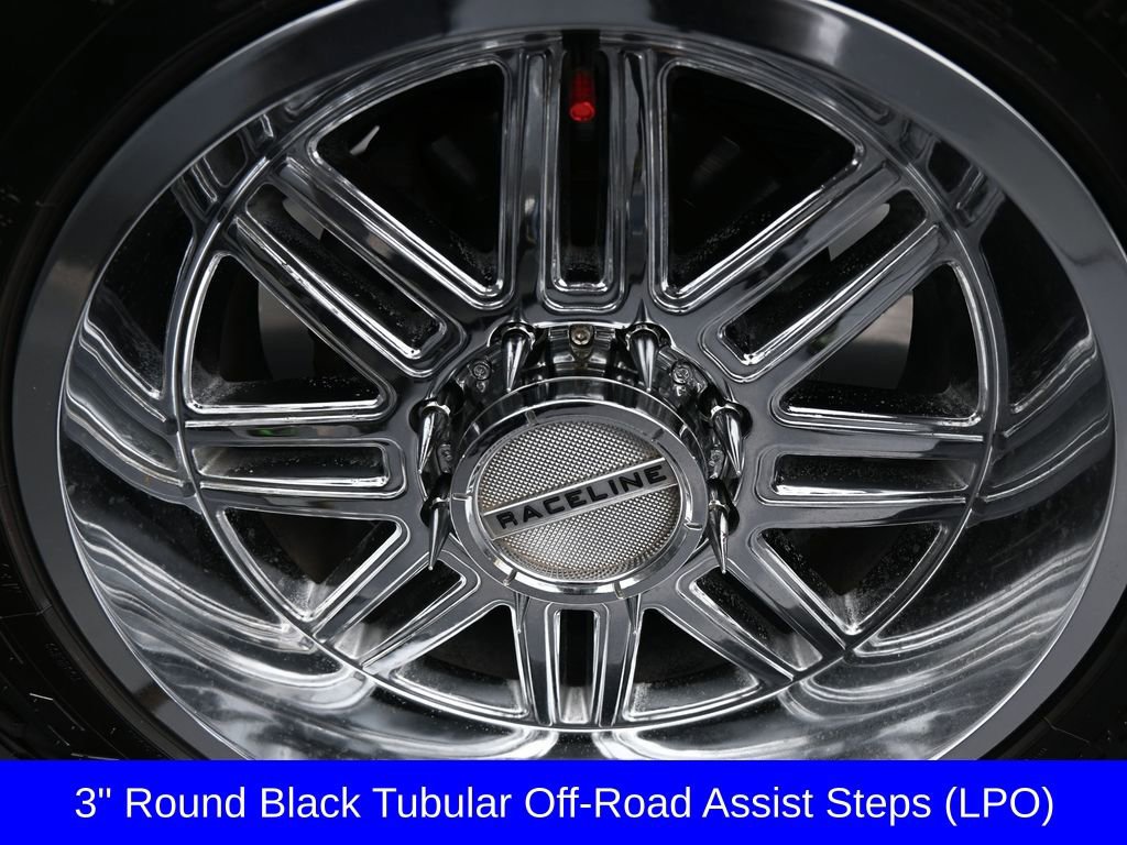 Used 2023 Chevrolet Silverado 2500 LTZ AWD/4WD image 19