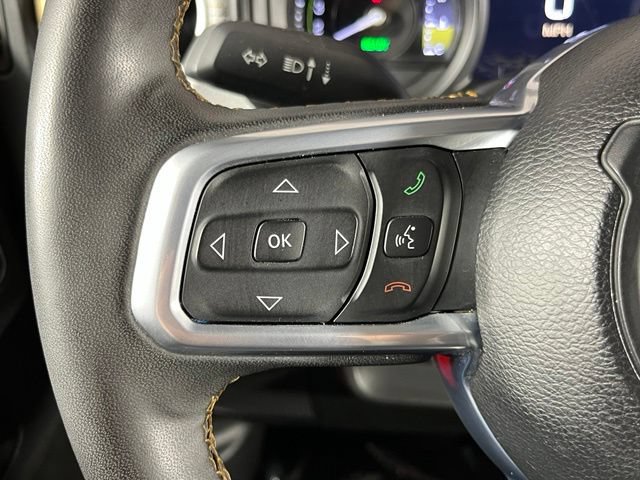 Used 2024 Jeep Wrangler Unlimited Sahara AWD/4WD image 14