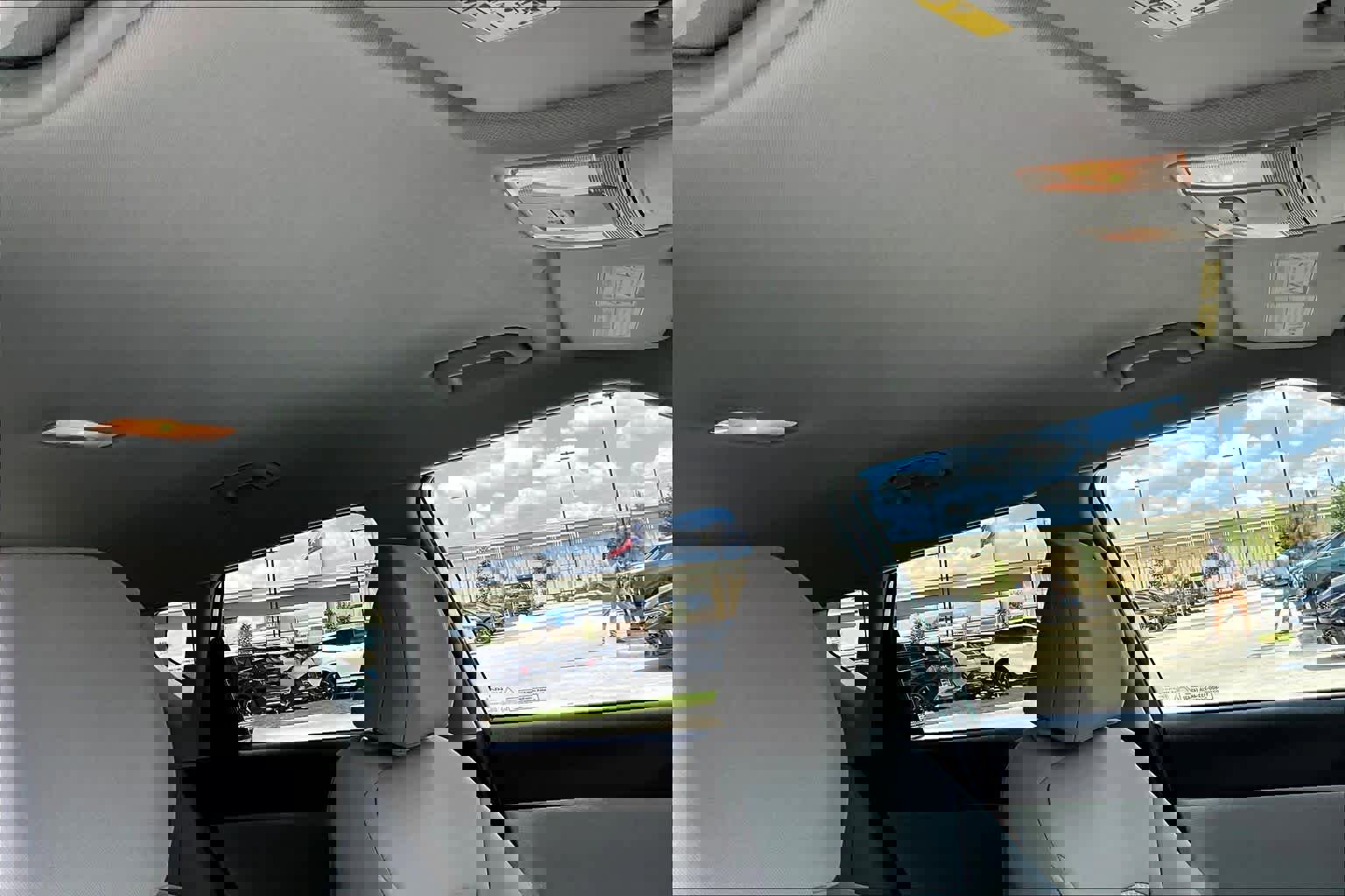 Certified 2025 Kia Soul LX w/ LX Technology Package image 13