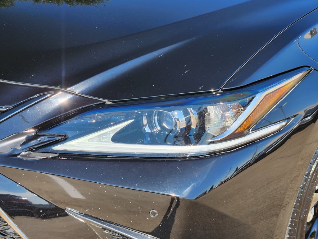 Certified 2024 Lexus ES 350 F Sport w/ Accessory Package (Z2) FWD image 9