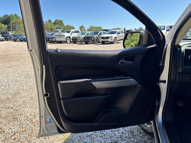 Used 2017 Chevrolet Colorado LT w/ LT Convenience Package AWD/4WD image 20