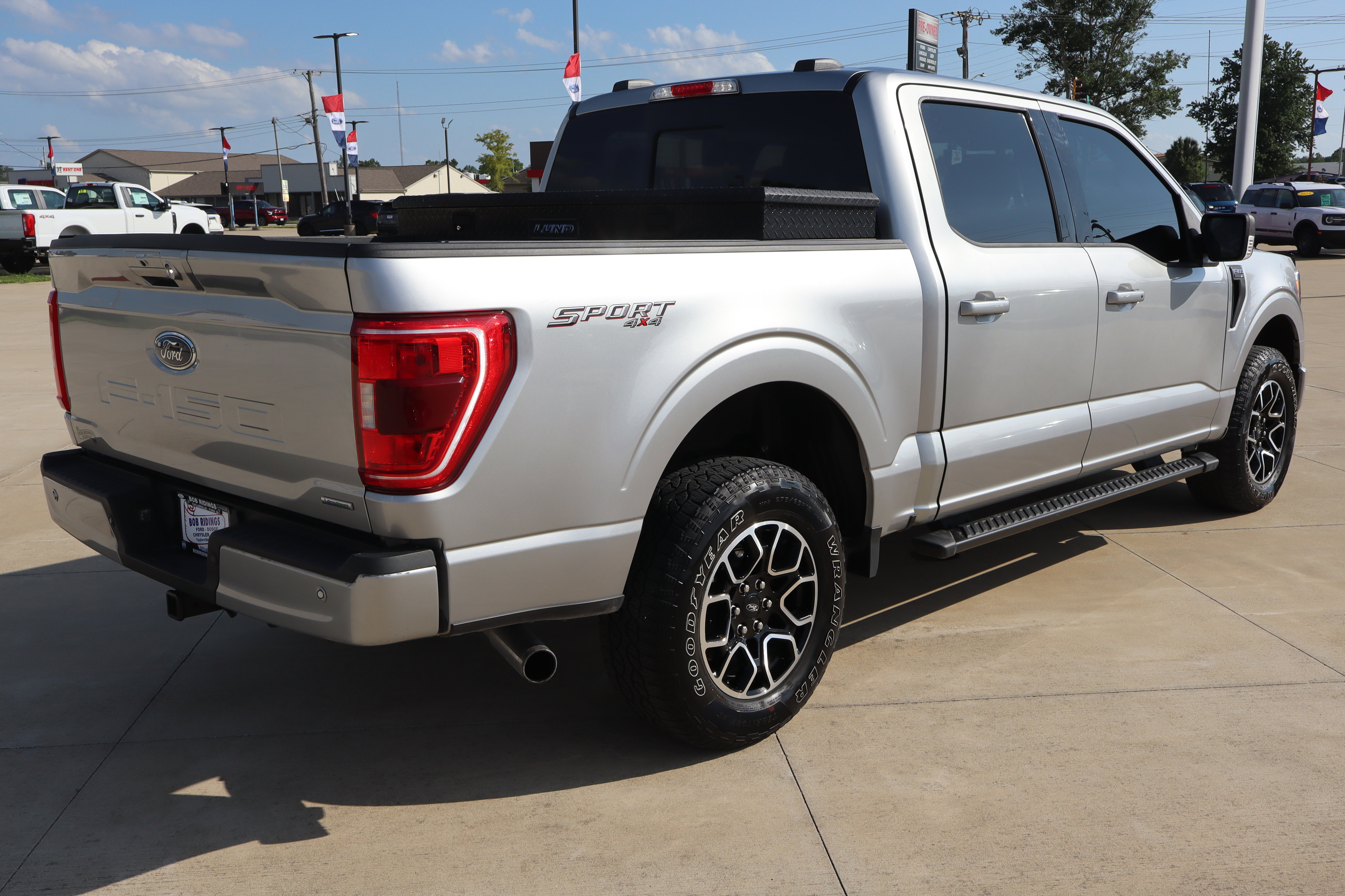 Used 2021 Ford F150 XLT w/ Equipment Group 302A High AWD/4WD image 6