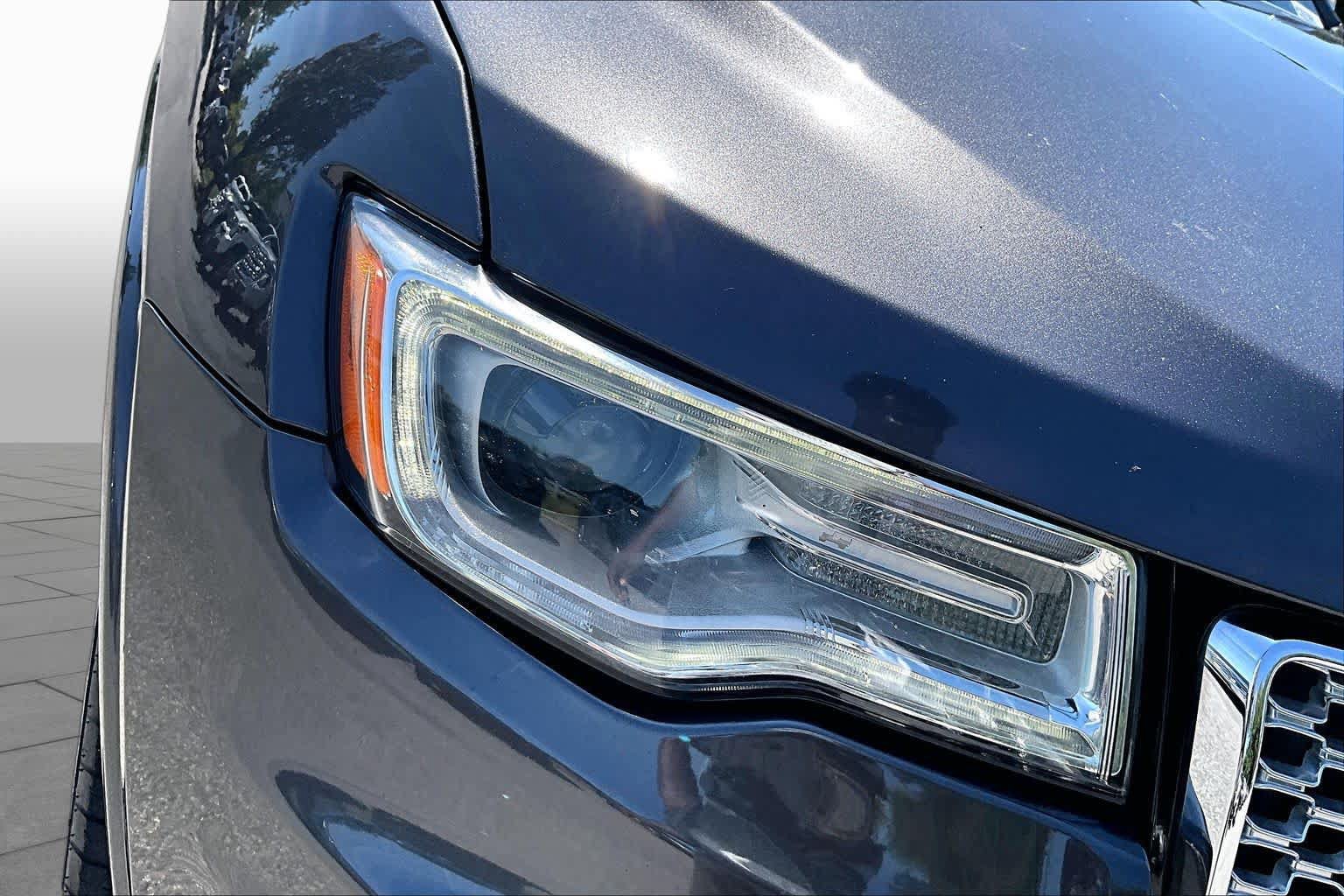 Used 2017 Jeep Grand Cherokee Overland AWD/4WD image 28