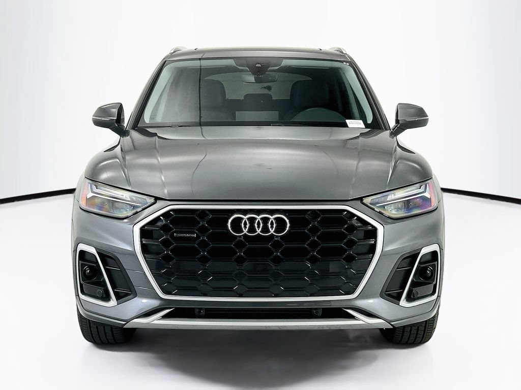 Certified 2023 Audi Q5 2.0T Premium w/ Convenience Package AWD/4WD image 2