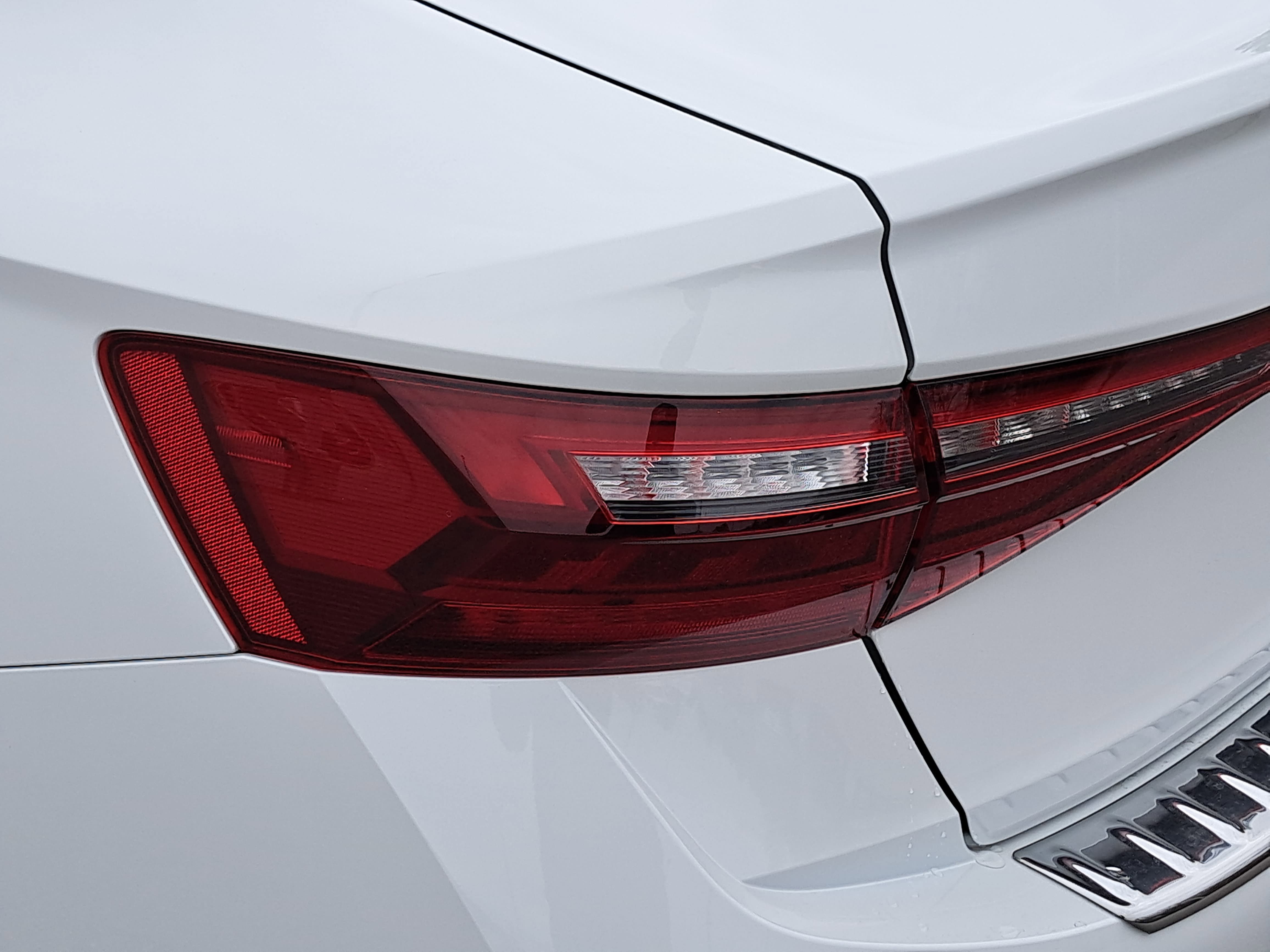 New 2026 Volkswagen Jetta SE FWD image 32