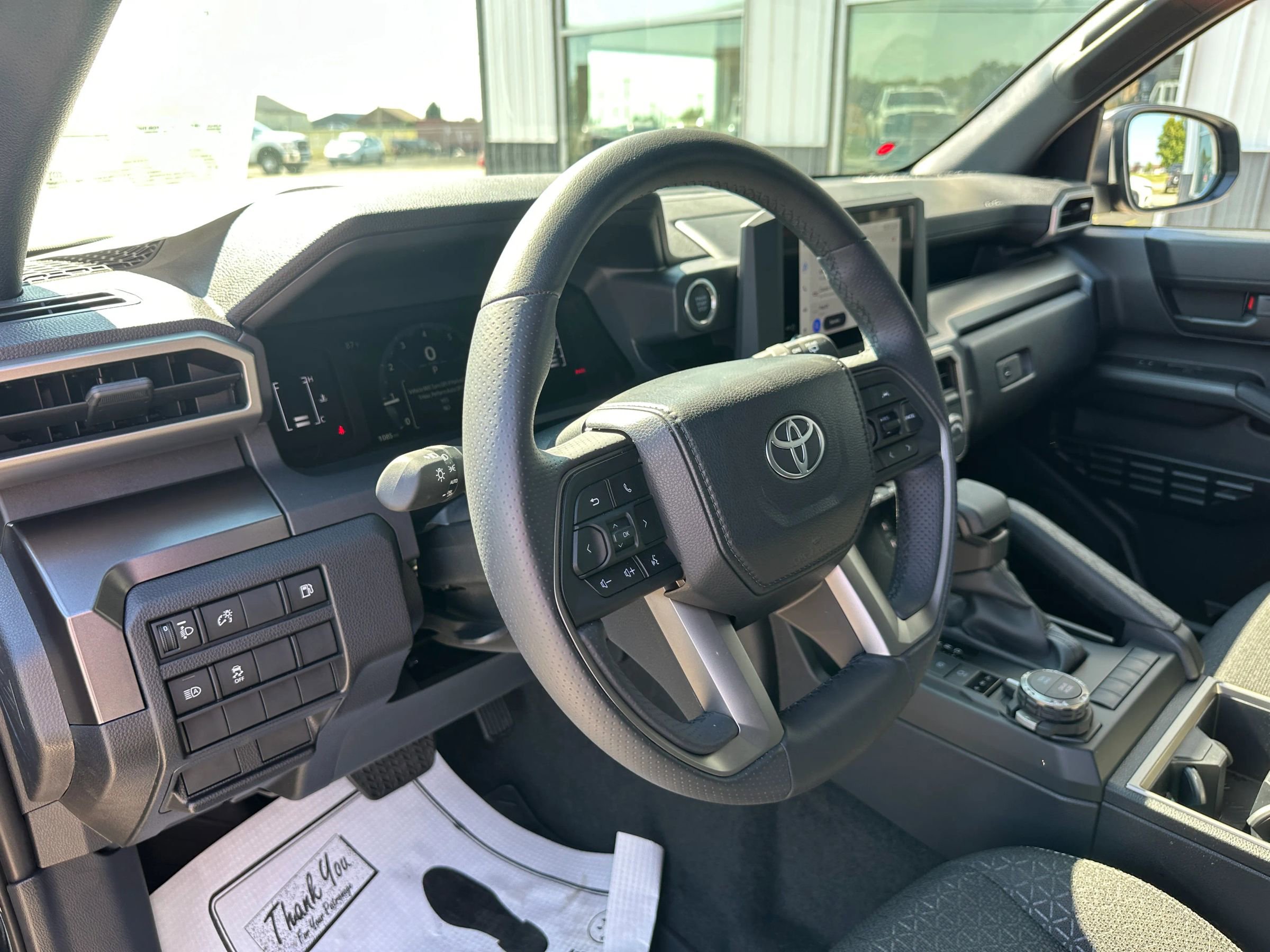 Used 2025 Toyota 4Runner SR5 image 16