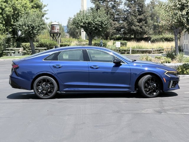 New 2026 Kia K5 GT-Line w/ GT-Line Premium Package FWD image 3