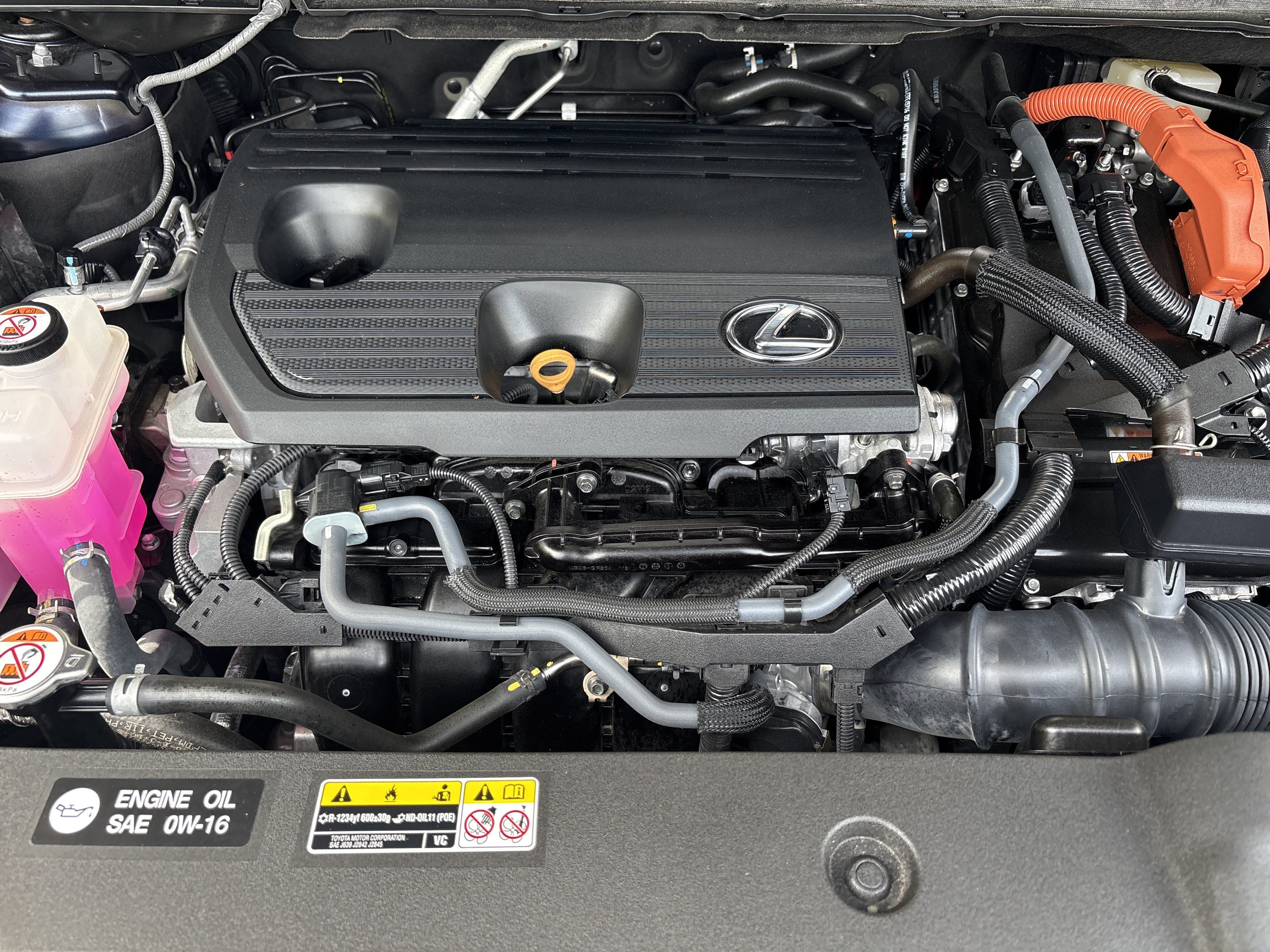 Certified 2025 Lexus RX 350h w/ Accessory Package AWD/4WD image 34