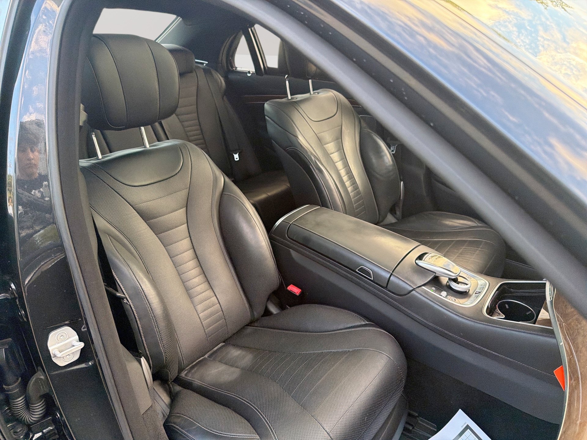 Used 2016 Mercedes-Benz S 550 4MATIC Sedan image 28