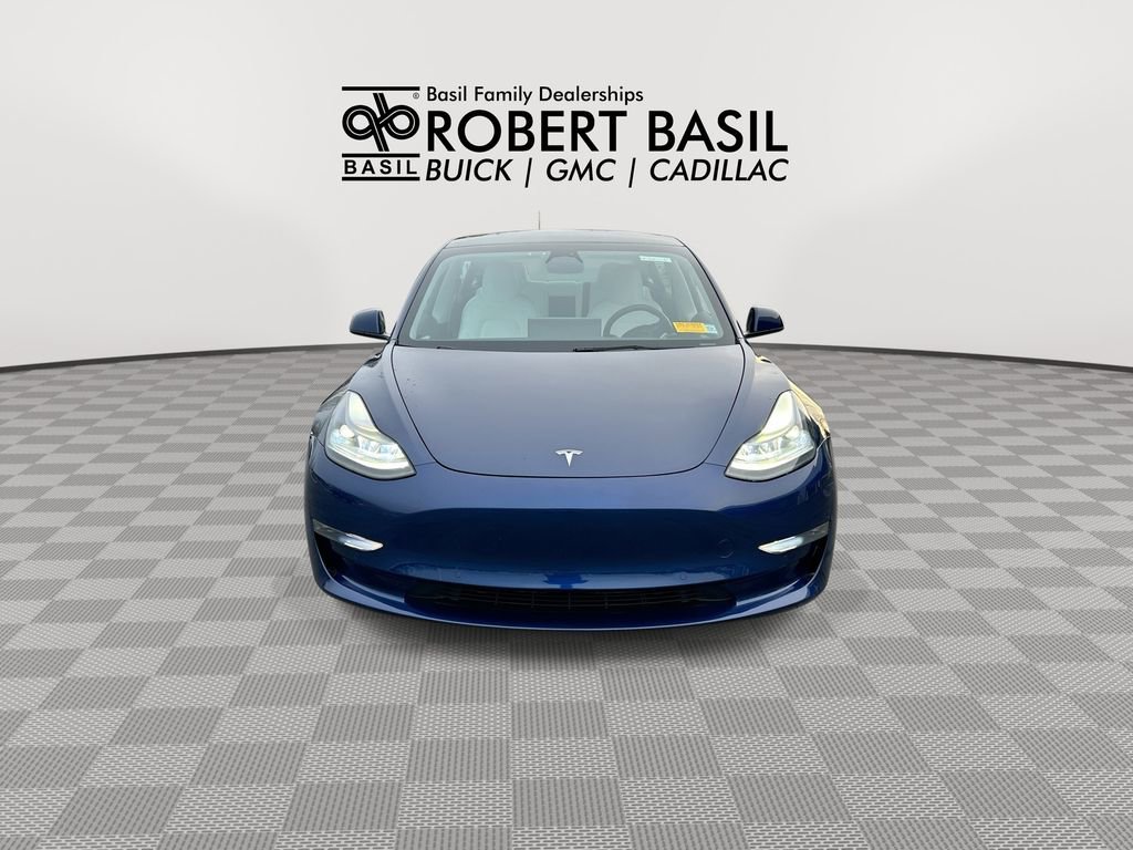 Used 2022 Tesla Model 3 Long Range AWD/4WD image 3